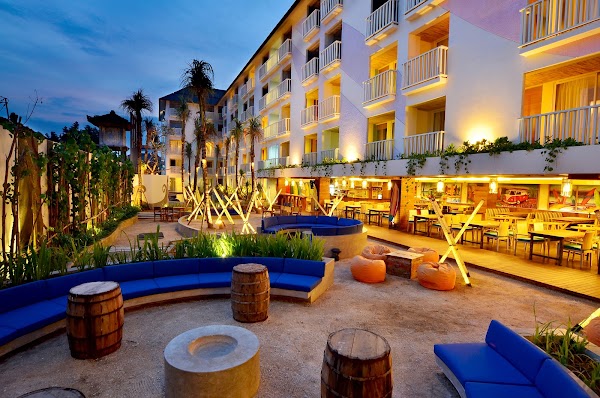 Bliss Surfer Hotel Legian Bali - Deluxe Package