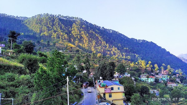 Hotel Samrat