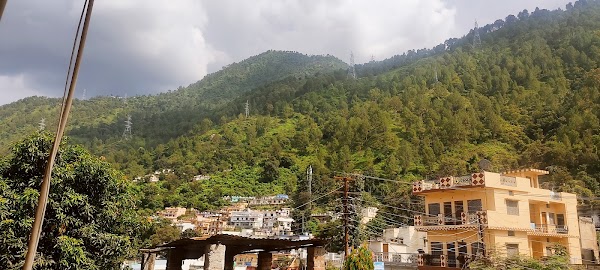 Hotel Urvashi