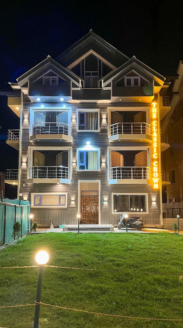 The Classic Crown Pahalgam
