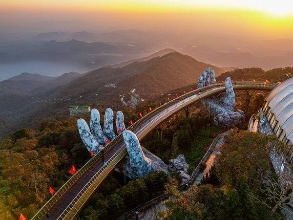 Da Nang - VIETNAM 9 DAY TOUR - Stays