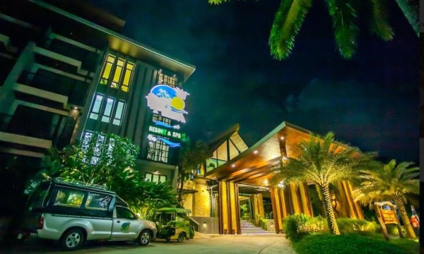 Hula Hula Resort